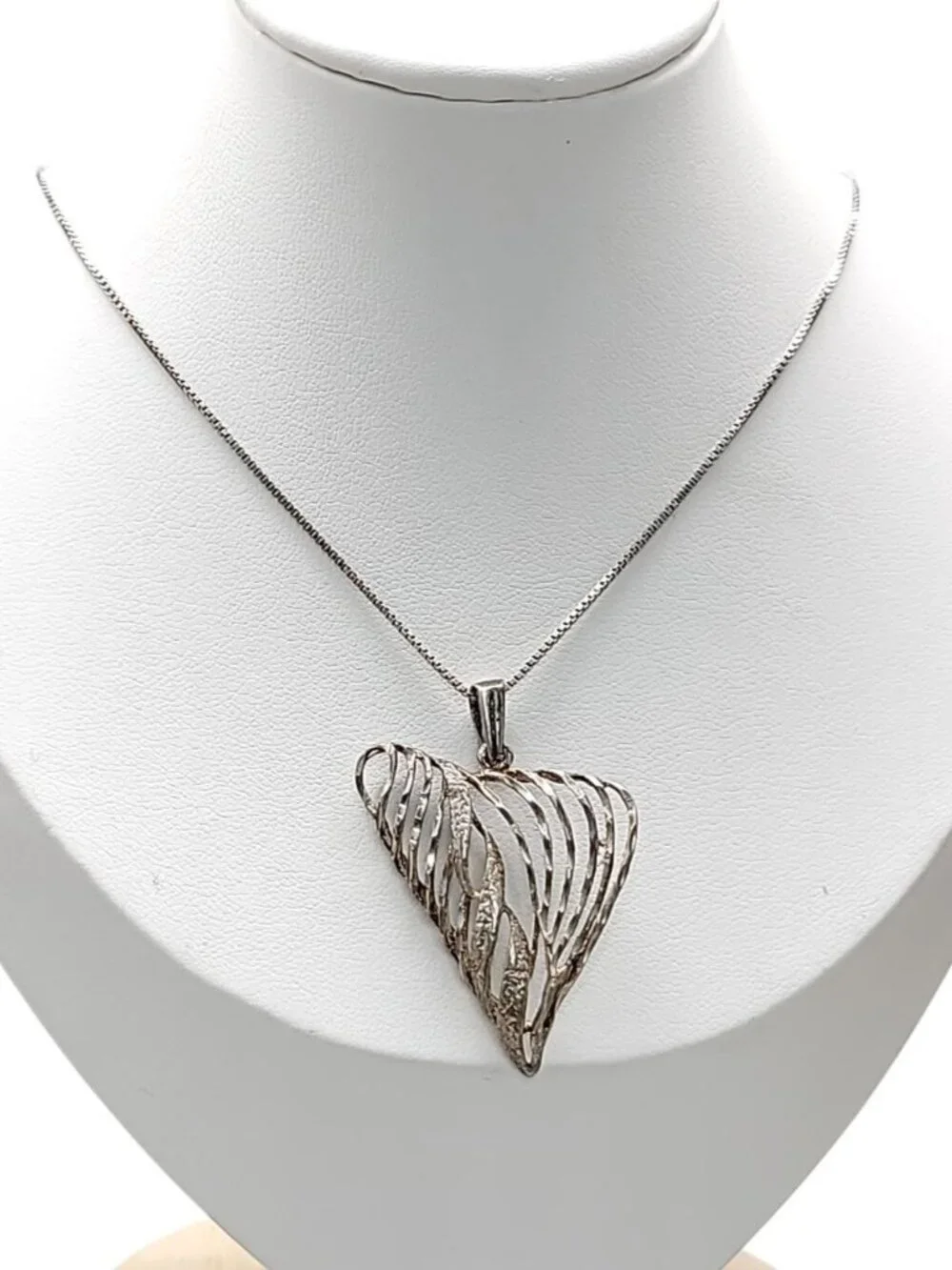 ACO Sterling Silver Heart Pendant Necklace  Open Metal Work Italy 925 Chain 20
